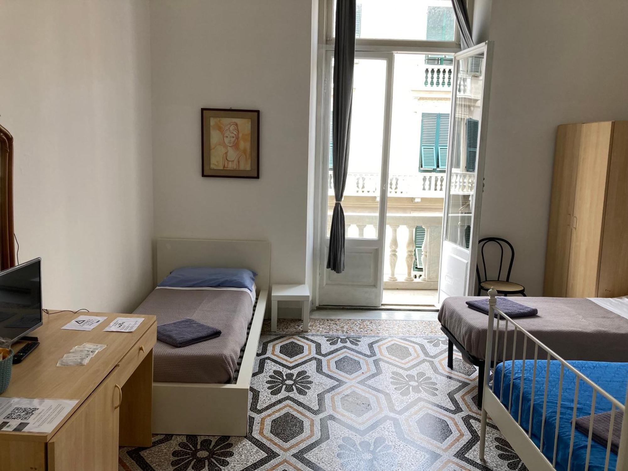Guest House Roma Genoa Exterior photo